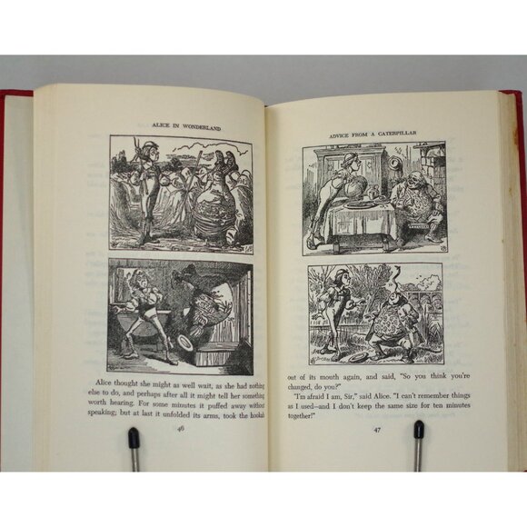 Alice's Adventures in Wonderland and Through the Looking Glass, by Lewis Carroll - Picture 4 of 7